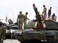 华体会在线登录-包含东部强队遭遇惨败，局势逐渐向西部倾斜的词条