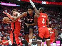 华体会app下载-包含球队冲击季后赛席位，前景一片光明的词条