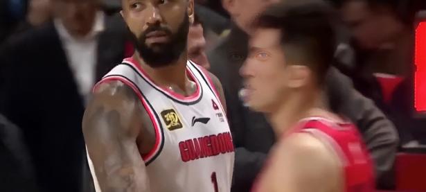 华体会馆-广州队全场碾压亚冠，如同剧本杀再现，失误的简单介绍