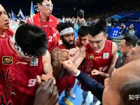 北京队爆发神级表现，CBA季后赛被彻底压制，绝杀