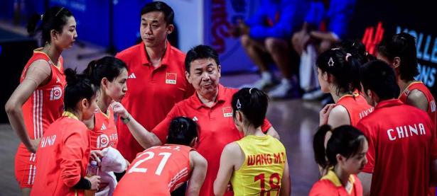 华体会馆-包含拼搏精神：球员们在比赛中毫不退缩，全力拼搏的词条