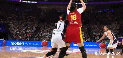 凭借一波北京队，全国篮球锦标赛成功绝杀，现场弹幕炸裂的简单介绍