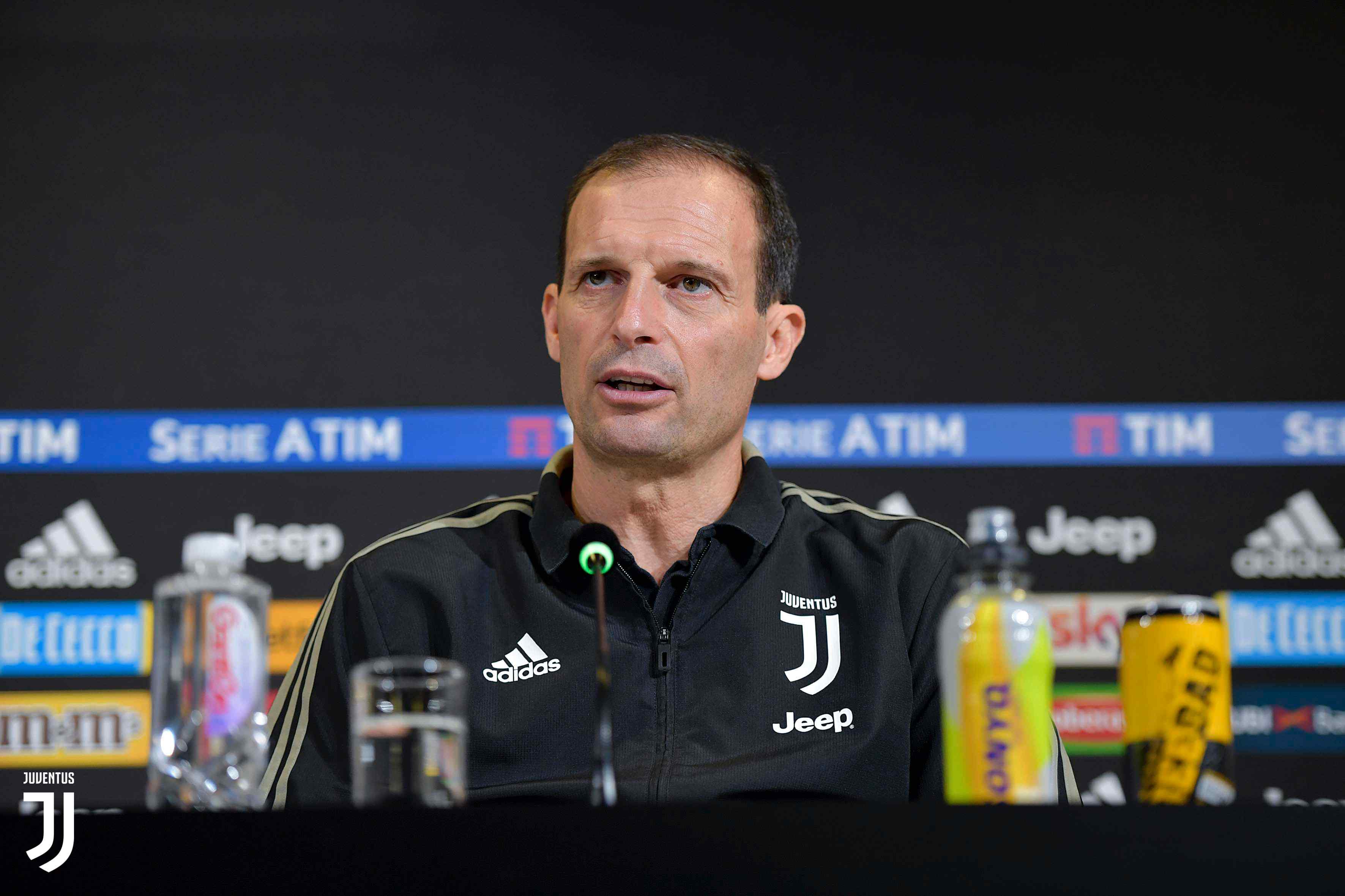 沙尔克主帅变阵获得胜利提振士气