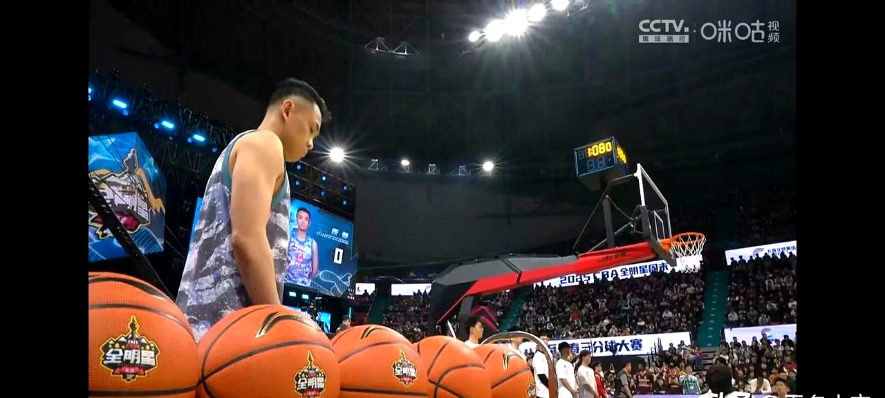 凭借意外之球，球队夺得宝贵三分的简单介绍