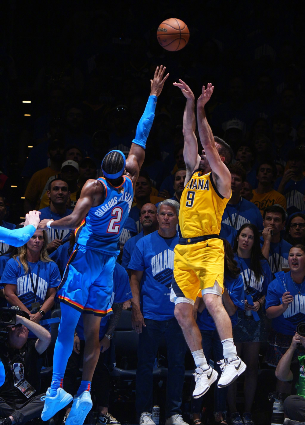 独特战术助力篮球巨星斩获MVP的简单介绍