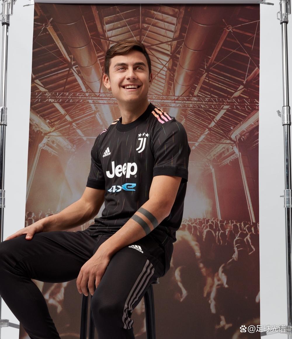 包含尤文图斯抛弃小动作，全面团结备战关键战的词条