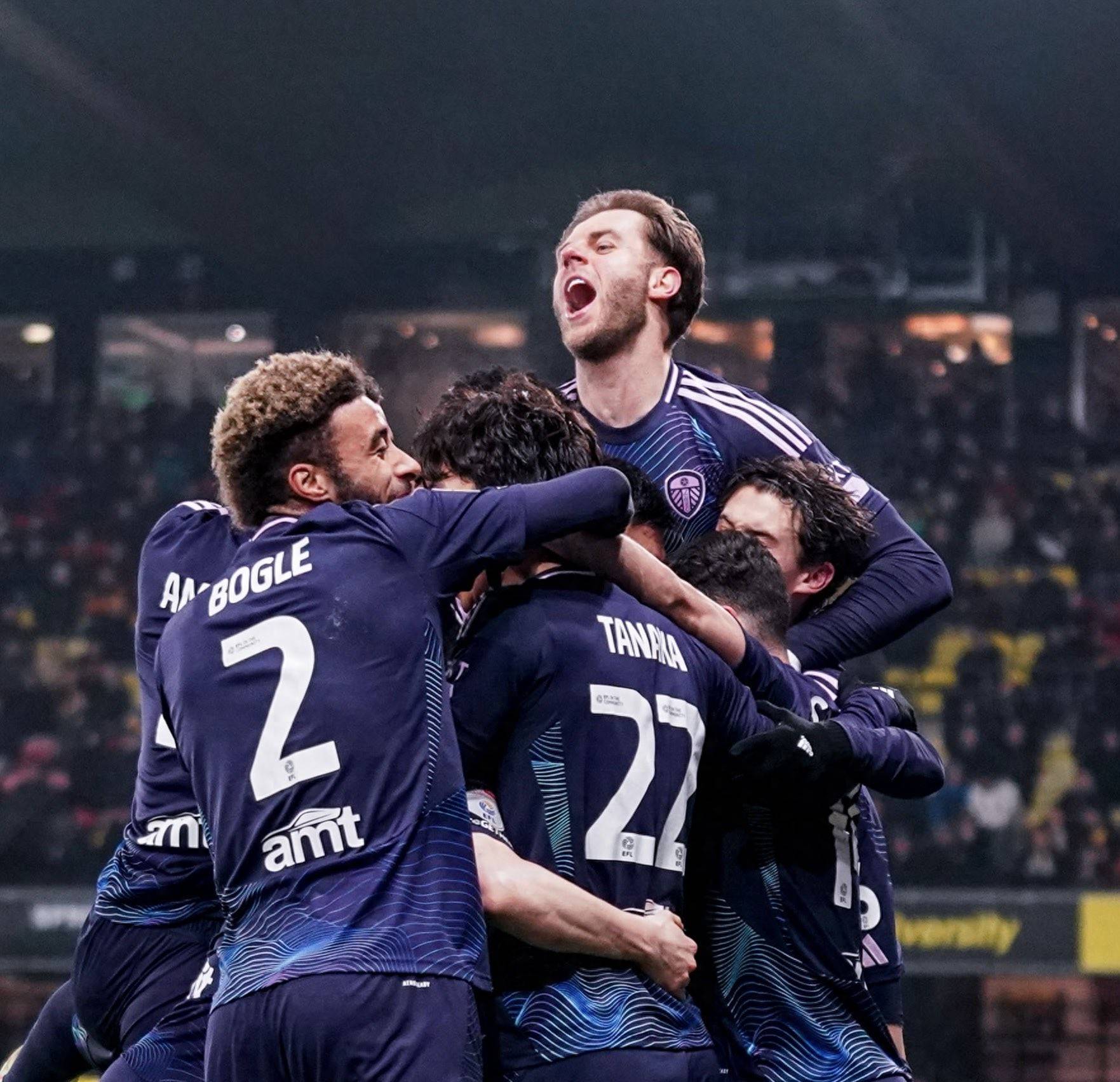 包含利兹联卫冕冠军，稳定发挥保持领先！的词条