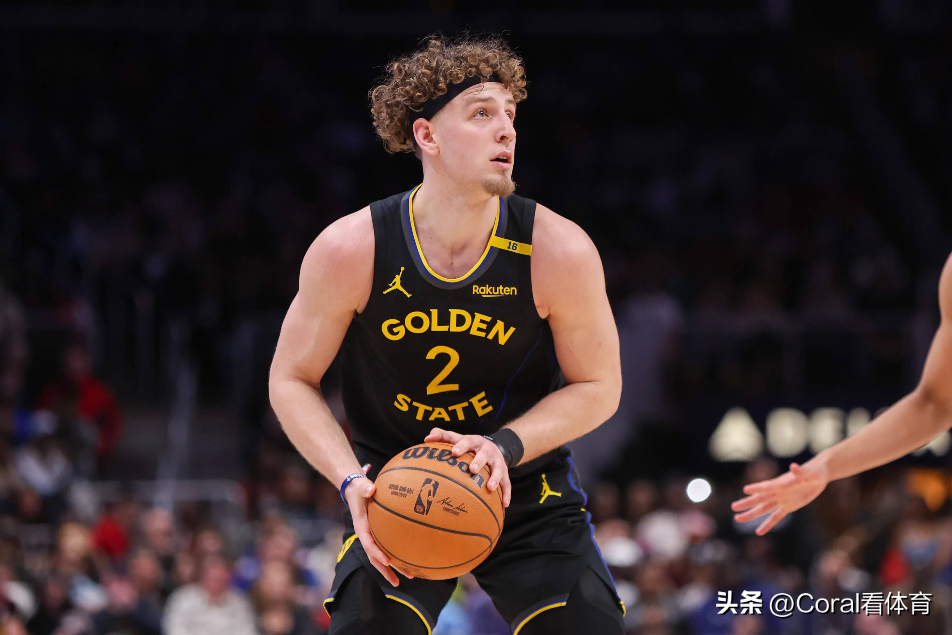 灰熊击败公牛，穆兰三双数据稳固优势