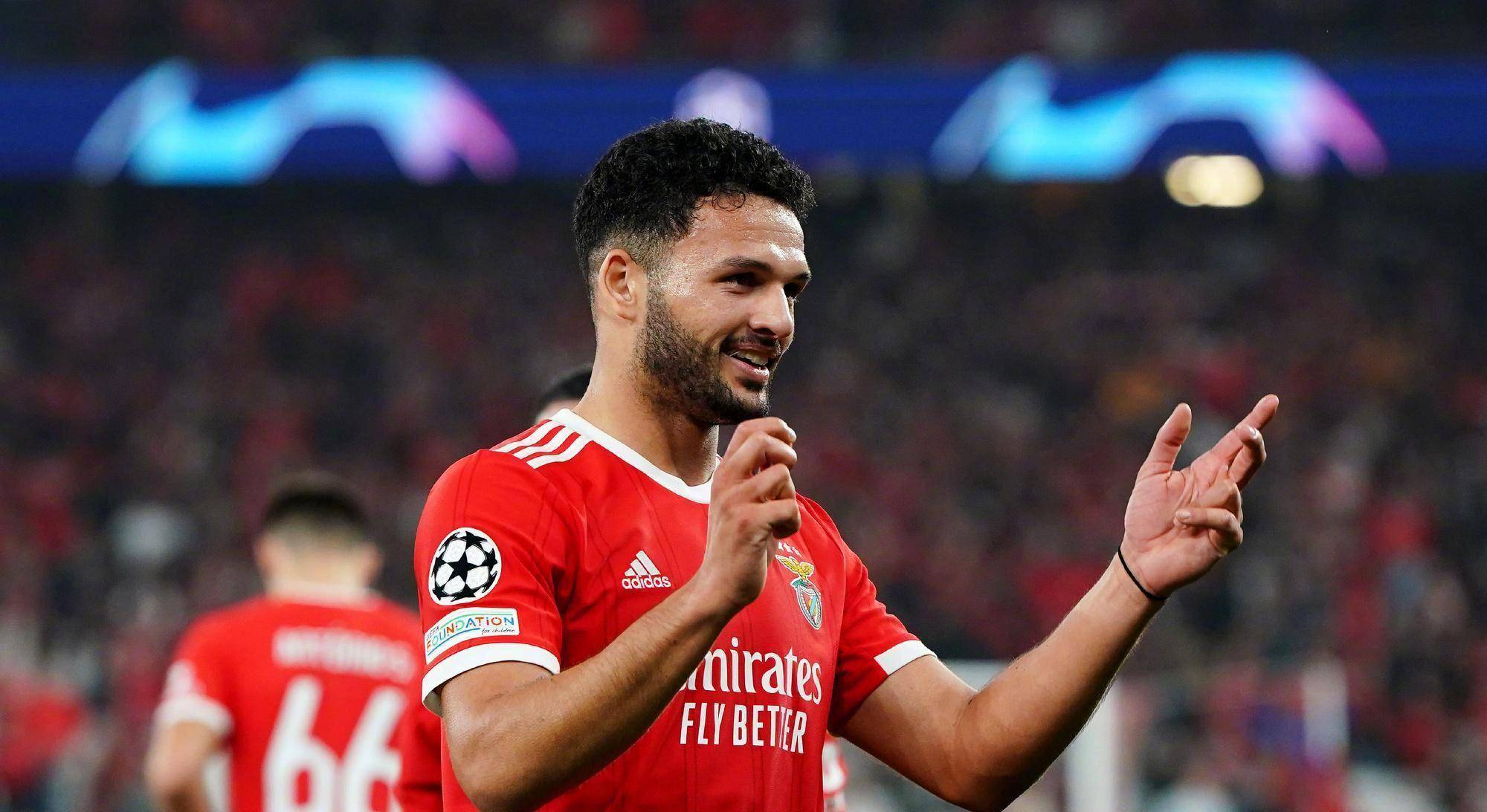 关于波尔多超越客场作战国安，困难重重的信息