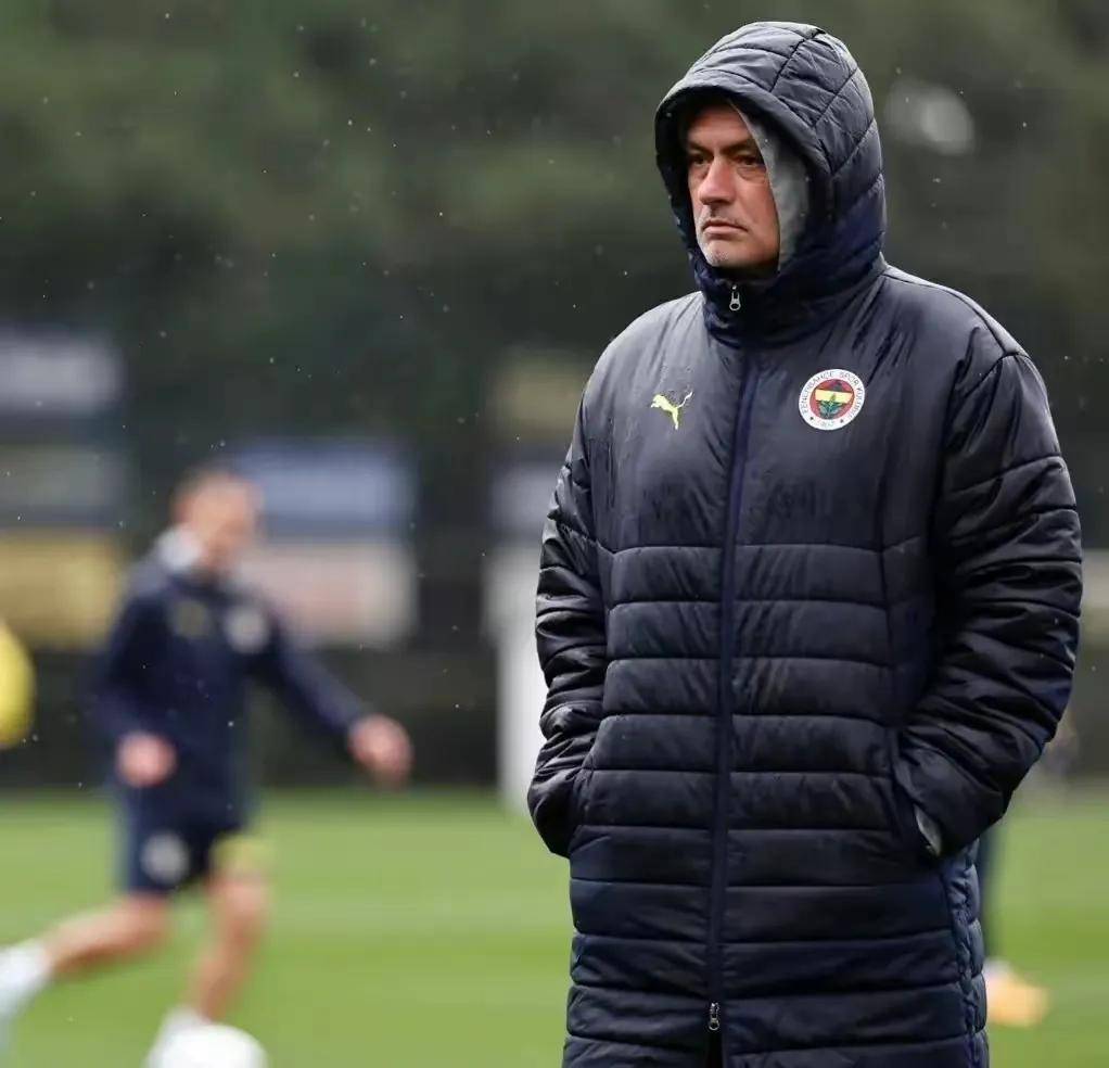 土耳其队遭遇失利，小组出线希望渺茫