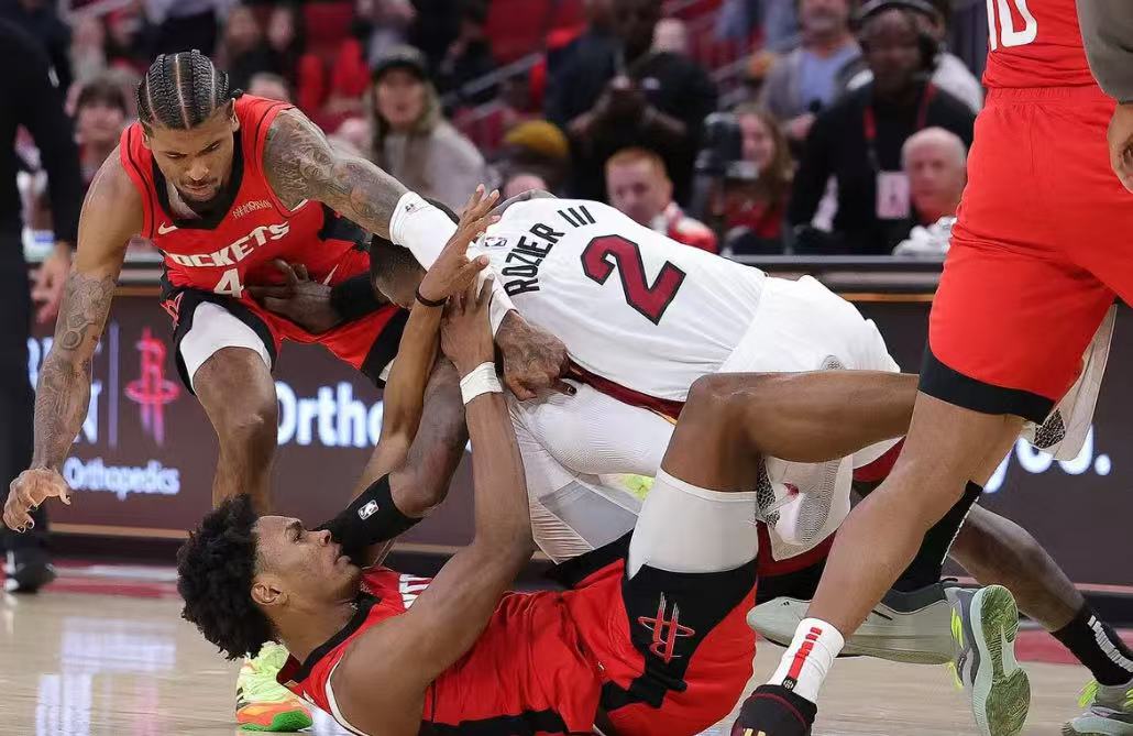 热火主场击败灰熊结束两连败 热火主场击败灰熊结束两连败