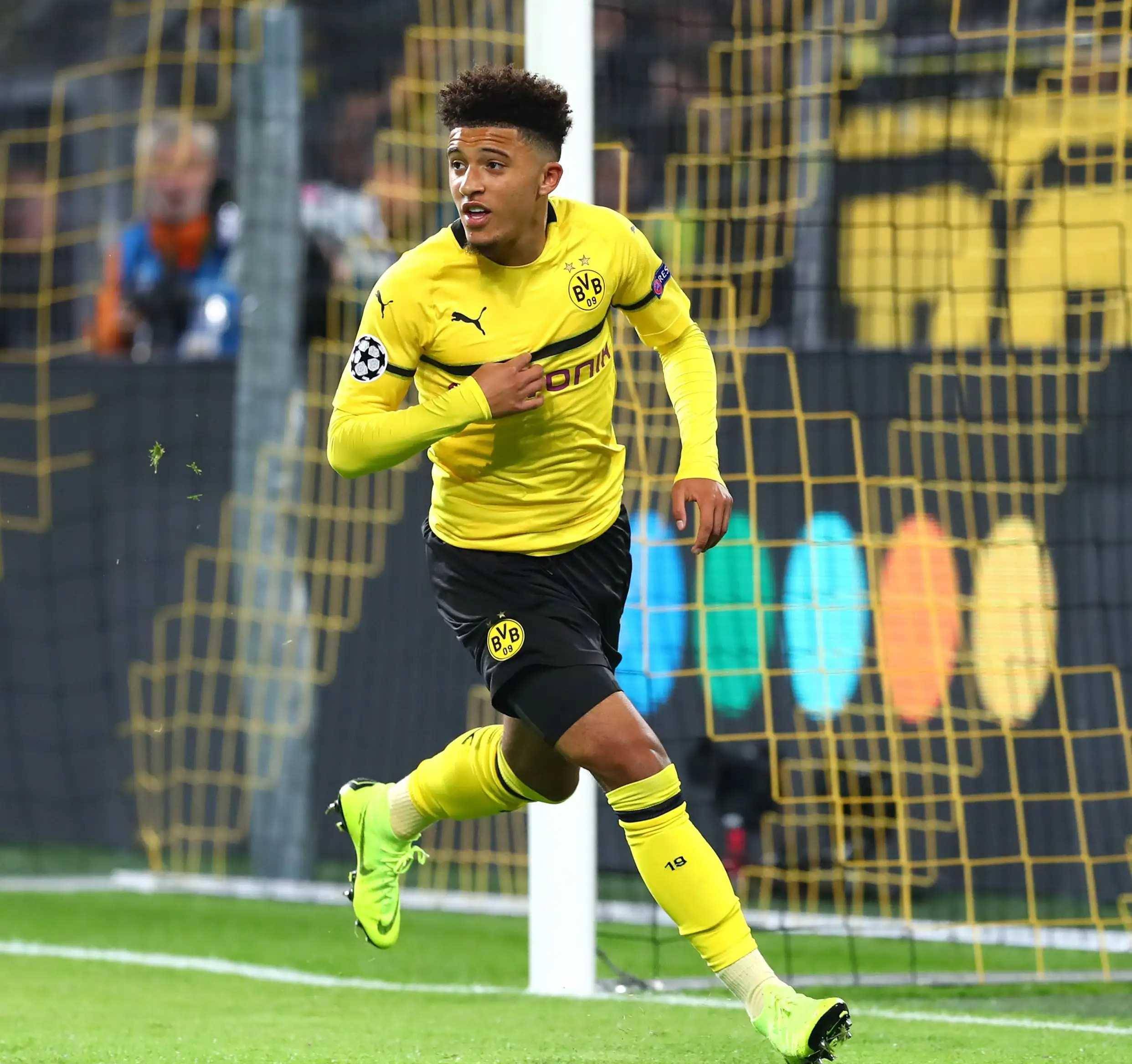 多特蒙德晋级有望，取得连胜势头的简单介绍